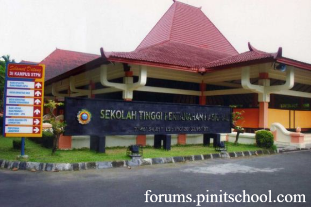 Sekolah Tinggi Pertanahan Nasional